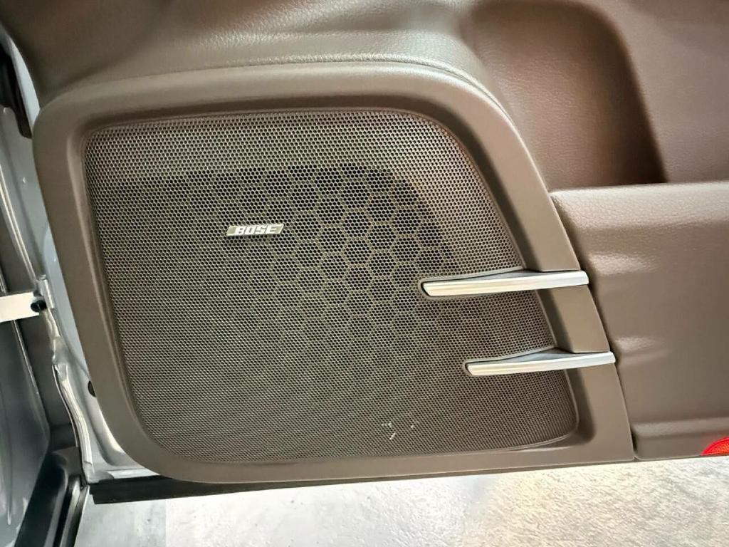 2017 Porsche Cayenne Image 30