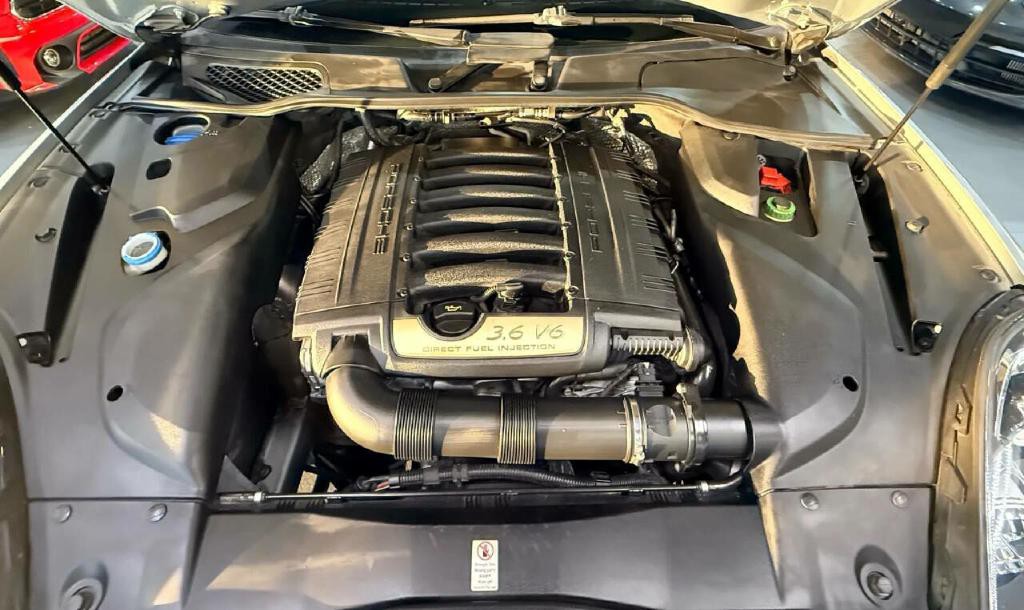 2017 Porsche Cayenne Image 39