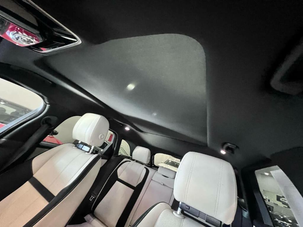 2019 Land Rover Range Rover Image 11