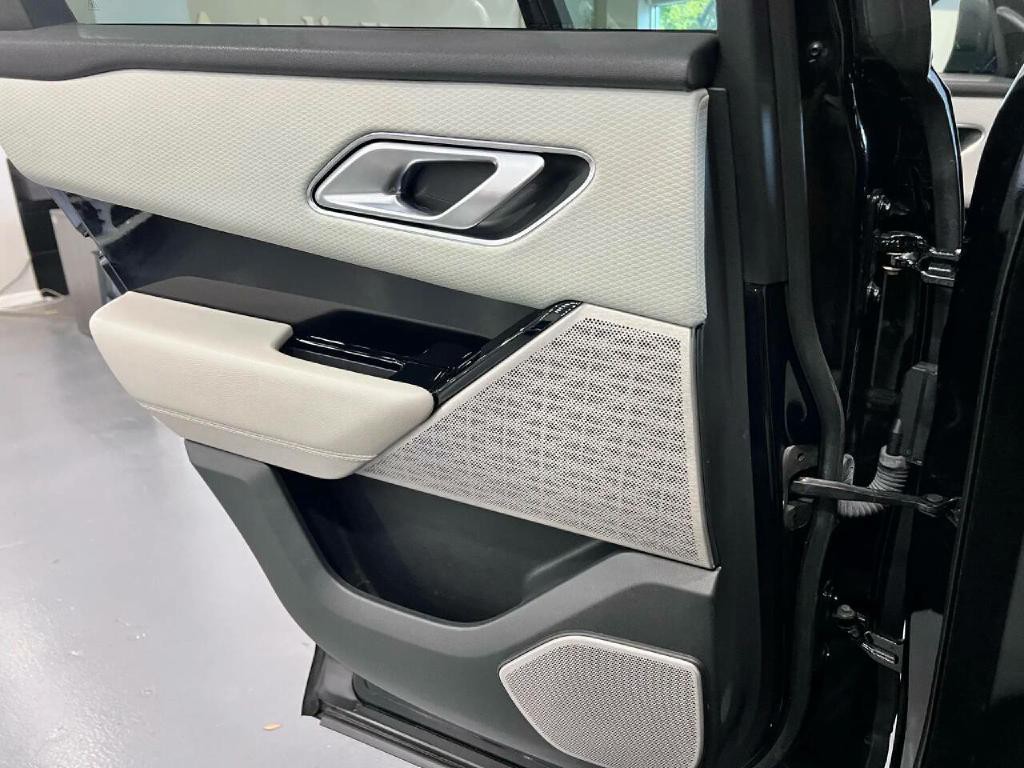 2019 Land Rover Range Rover Image 25