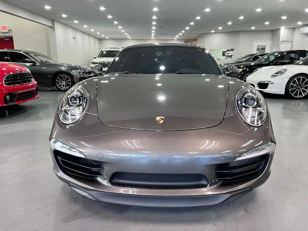 2014 Porsche 911 Image 2