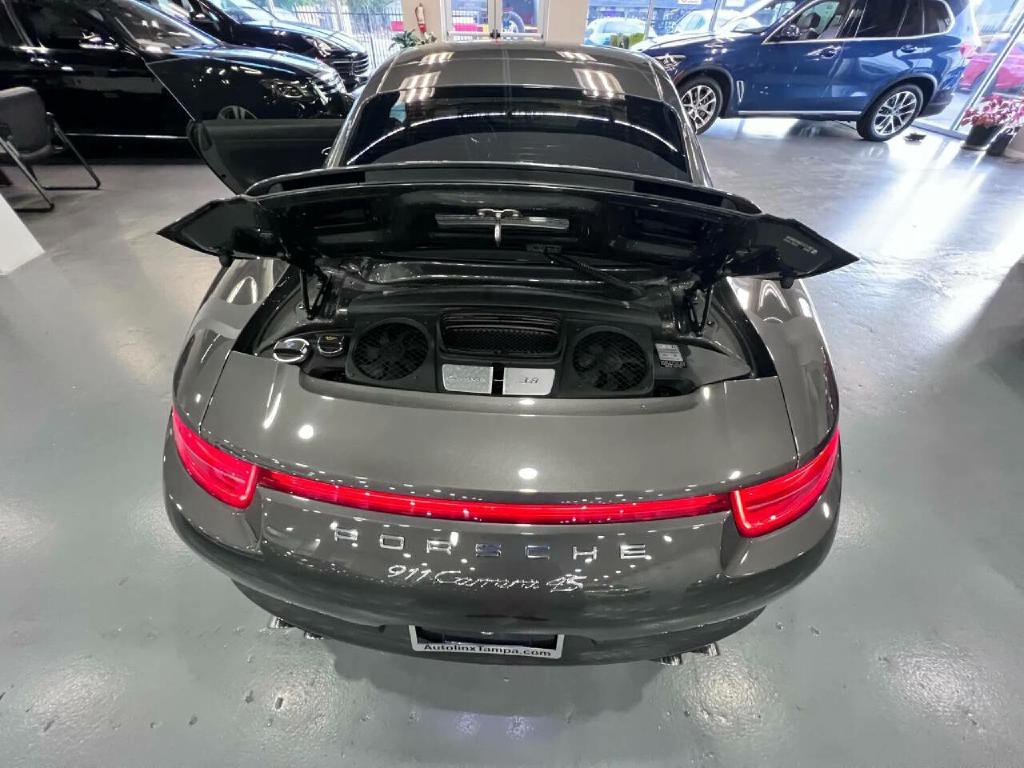 2014 Porsche 911 Image 15