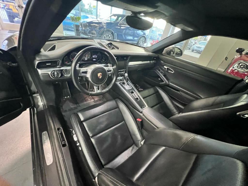 2014 Porsche 911 Image 19