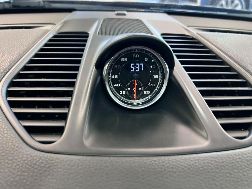 2014 Porsche 911 Image 28