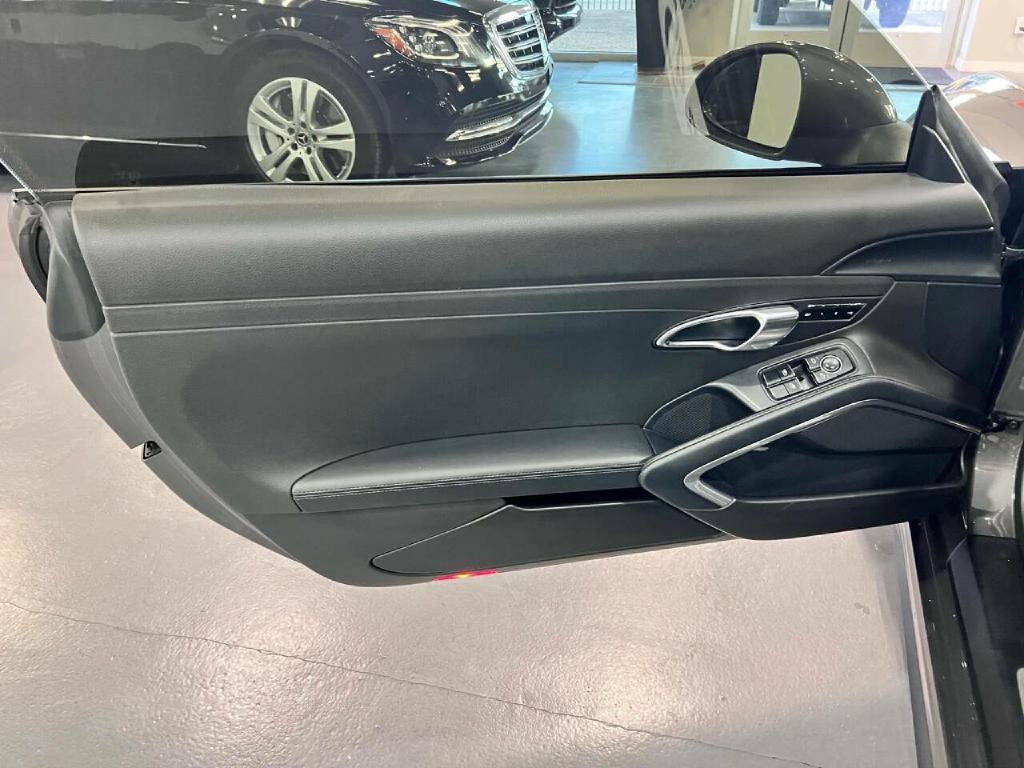 2014 Porsche 911 Image 33