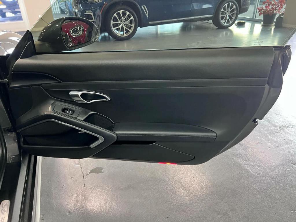 2014 Porsche 911 Image 34