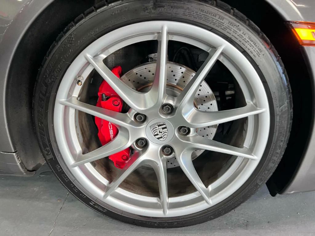 2014 Porsche 911 Image 35