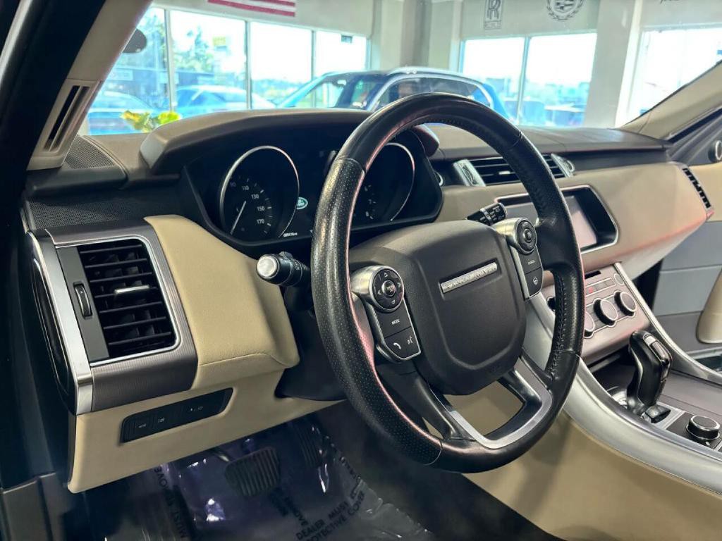 2017 Land Rover Range Rover Sport Image 9