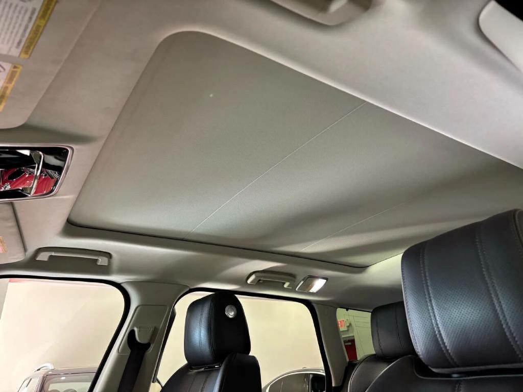 2017 Land Rover Range Rover Sport Image 15