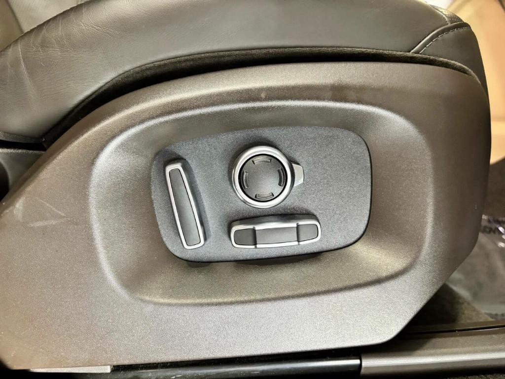 2017 Land Rover Range Rover Sport Image 22