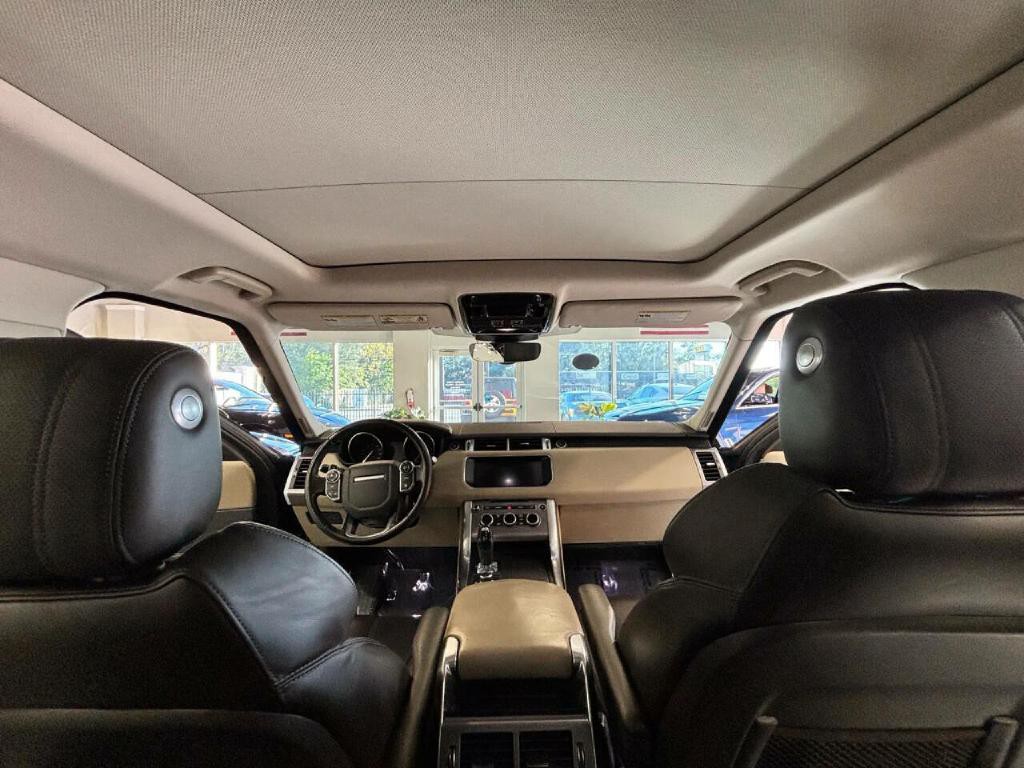 2017 Land Rover Range Rover Sport Image 27