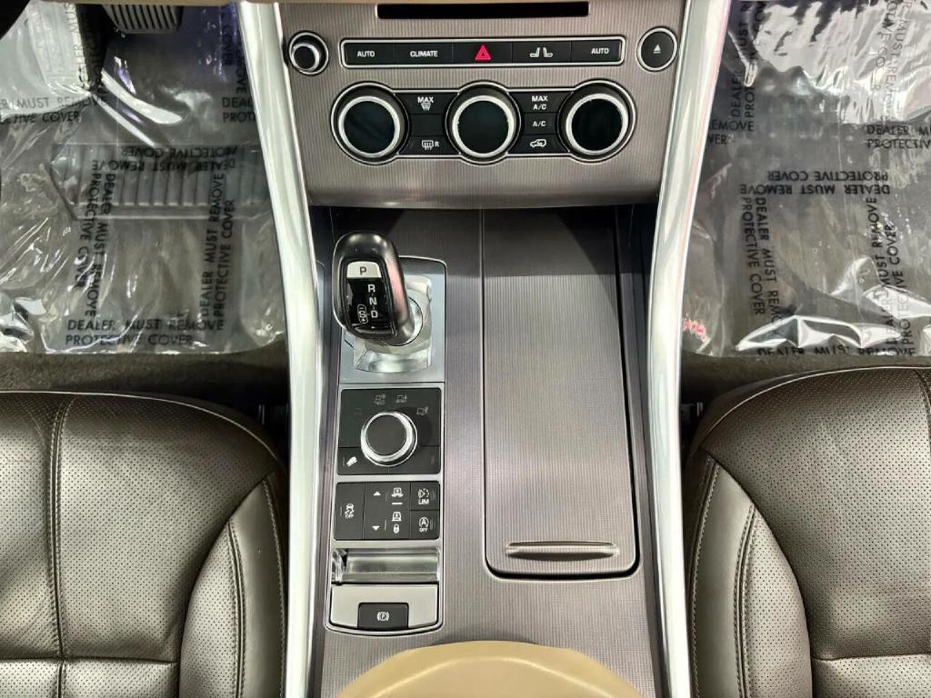 2017 Land Rover Range Rover Sport Image 30