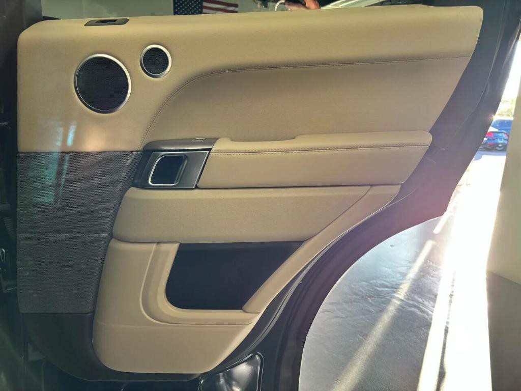 2017 Land Rover Range Rover Sport Image 42