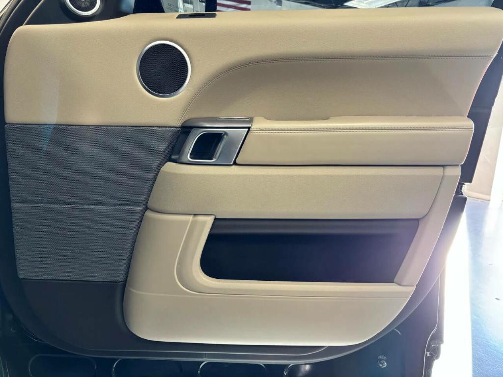 2017 Land Rover Range Rover Sport Image 43