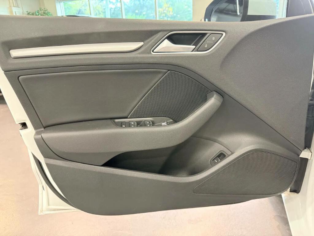 2016 Audi A3 Image 24