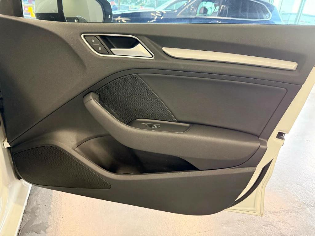 2016 Audi A3 Image 25