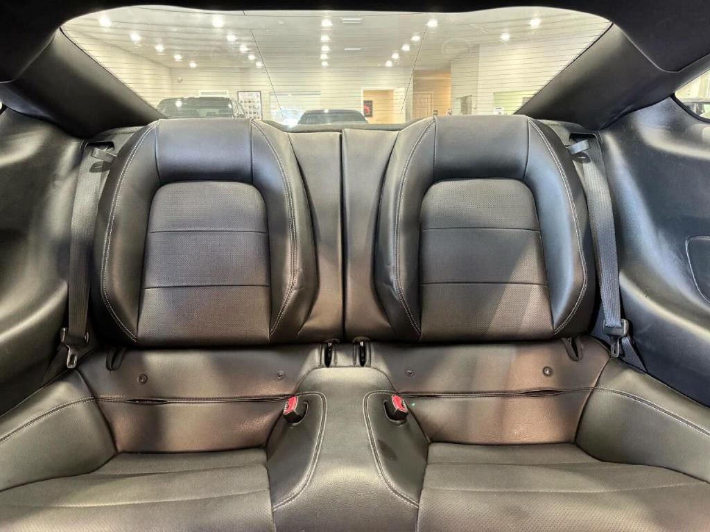 2017 Ford Mustang Image 15