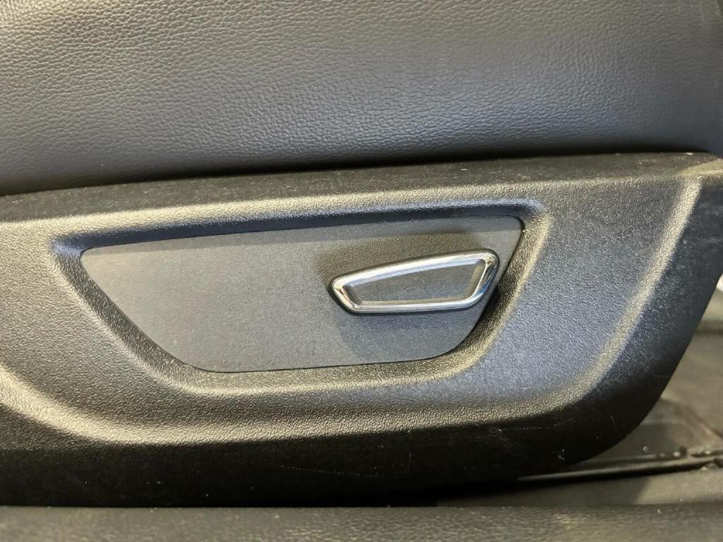 2017 Ford Mustang Image 19