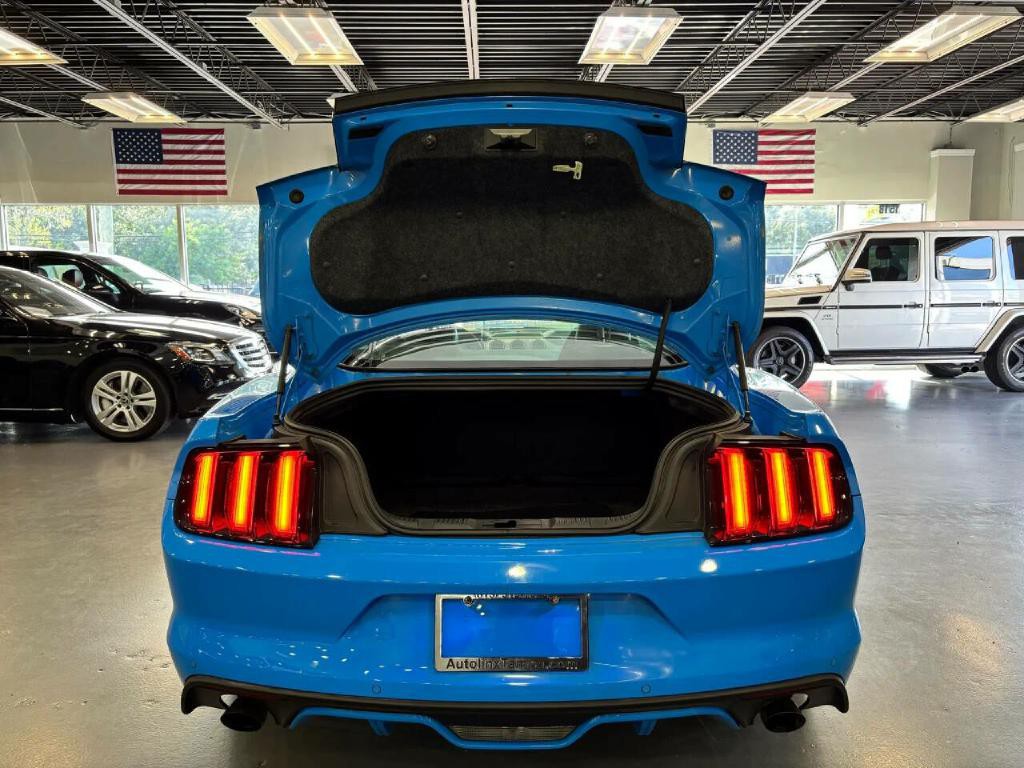 2017 Ford Mustang Image 39