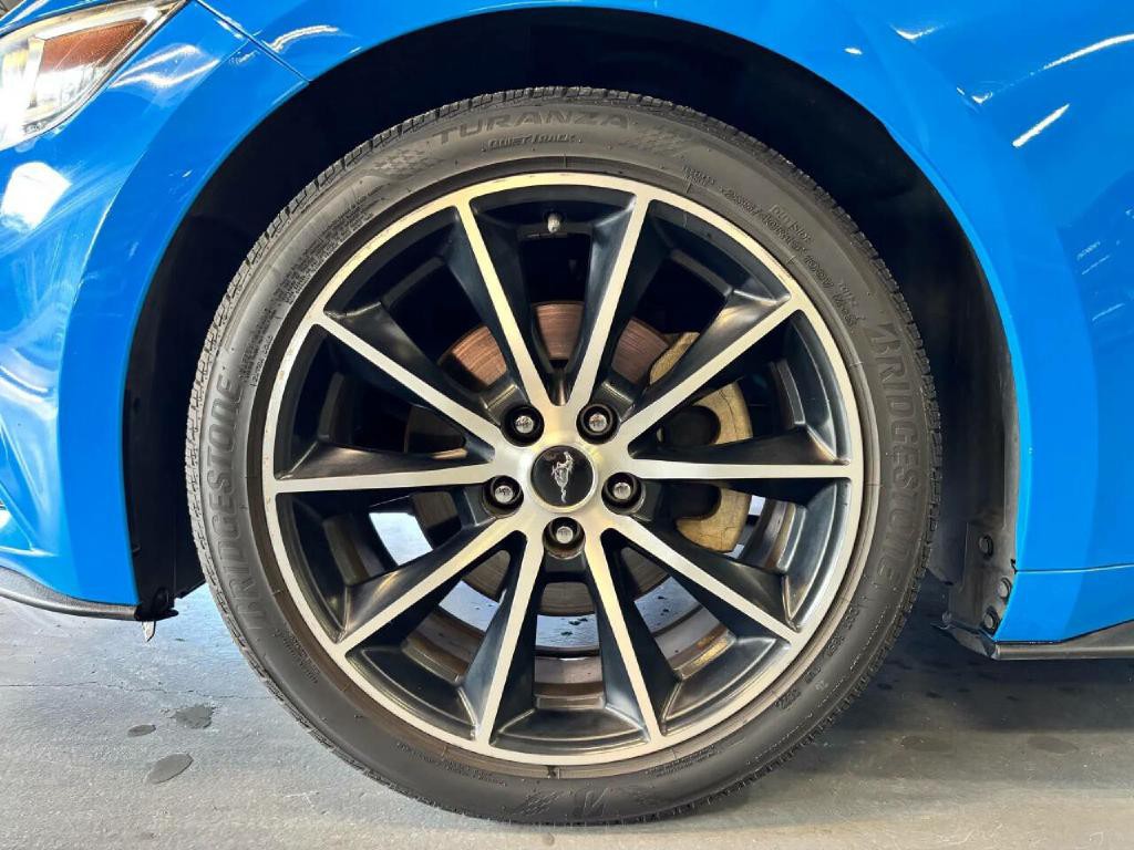 2017 Ford Mustang Image 43