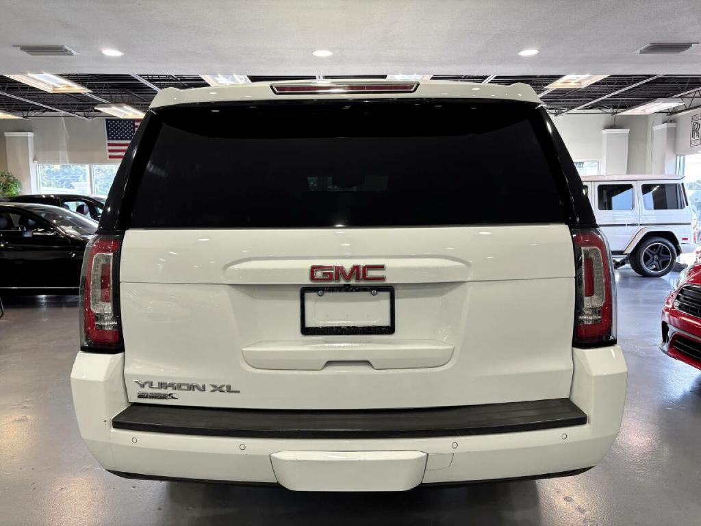 2020 GMC Yukon Image 6