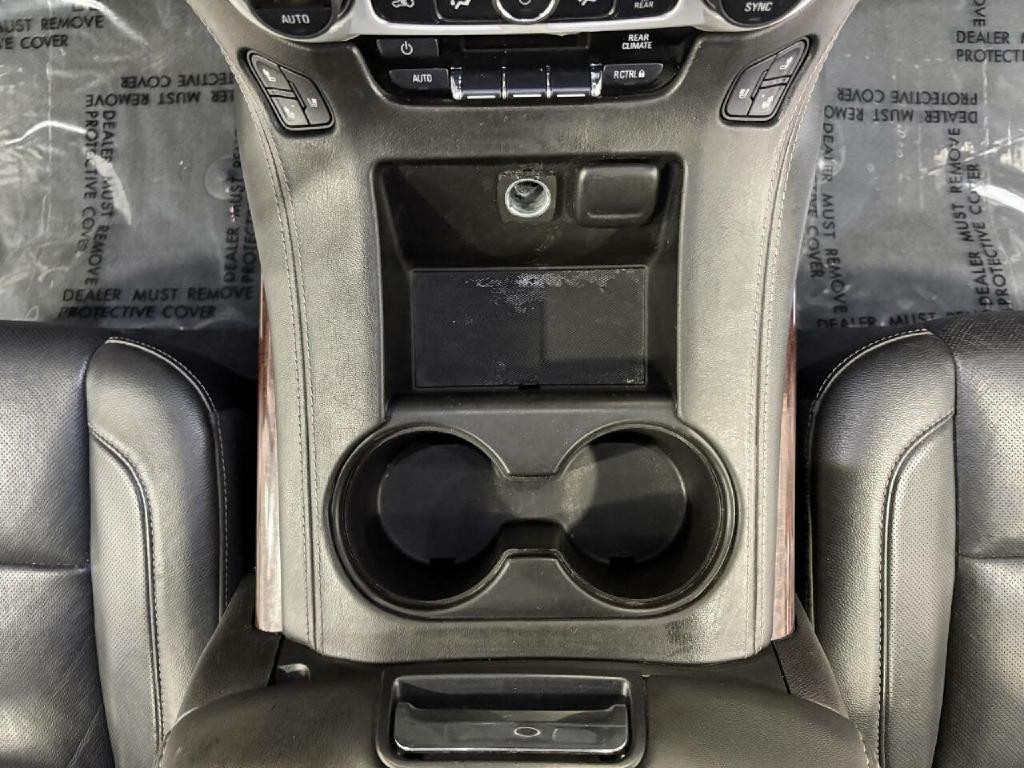 2020 GMC Yukon Image 34