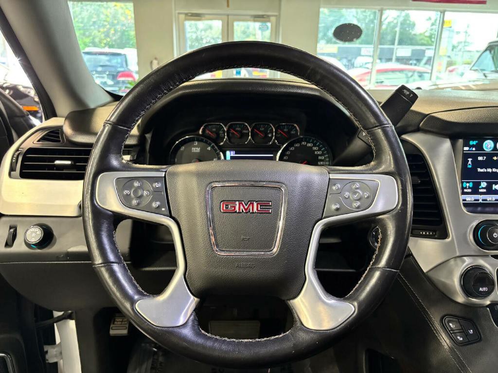 2020 GMC Yukon Image 36