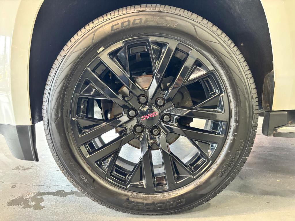 2020 GMC Yukon Image 56