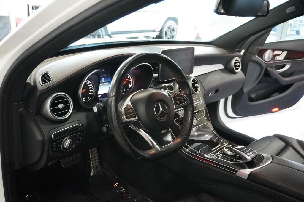 2018 Mercedes-Benz C-Class Image 9