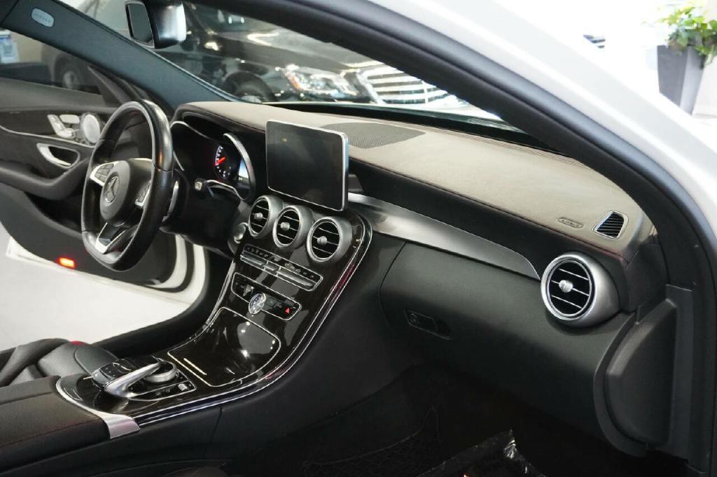 2018 Mercedes-Benz C-Class Image 14