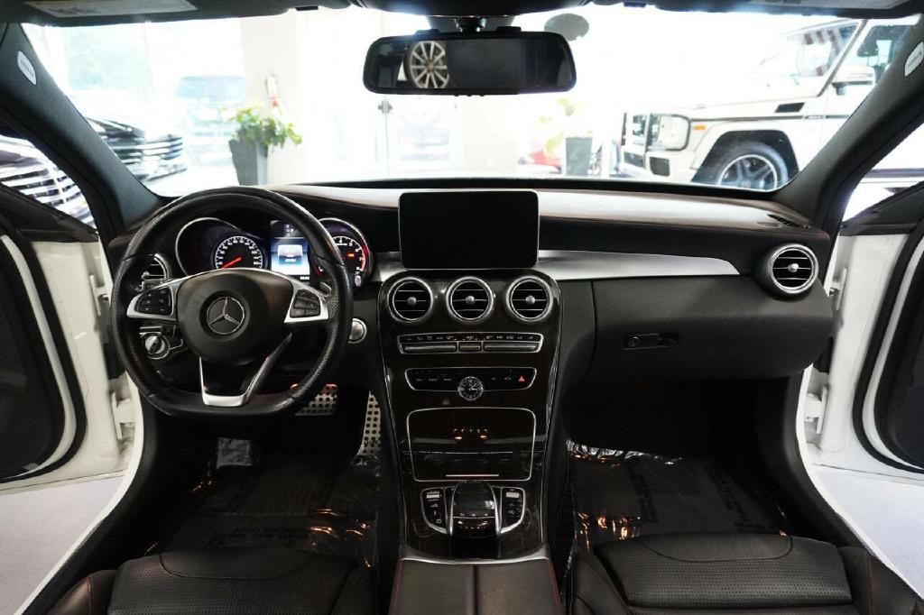 2018 Mercedes-Benz C-Class Image 16