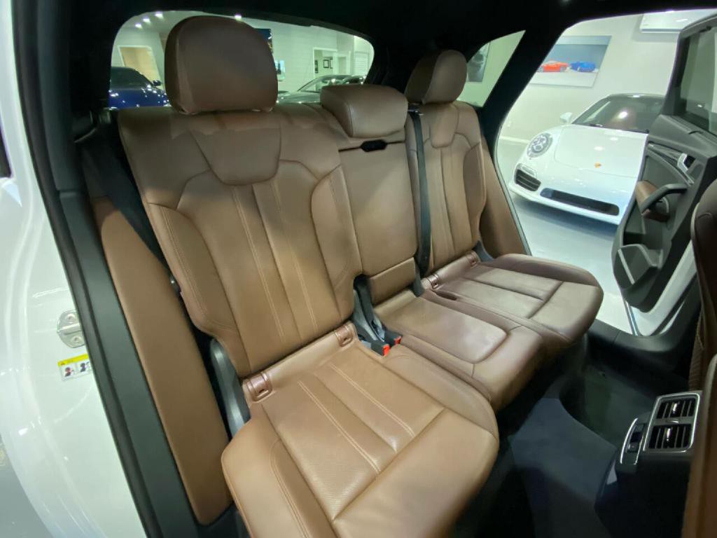 2018 Audi Q5 Image 19