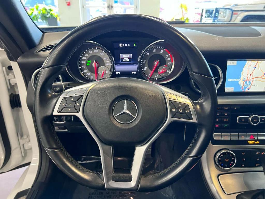 2015 Mercedes-Benz SLK-Class Image 20