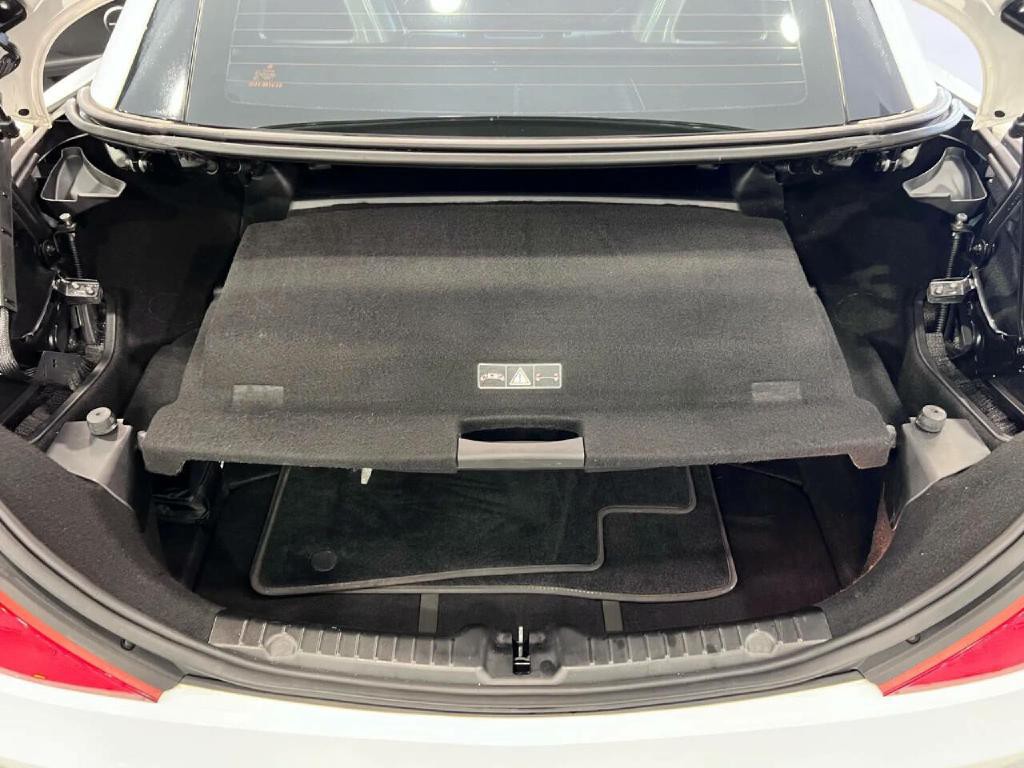 2015 Mercedes-Benz SLK-Class Image 31