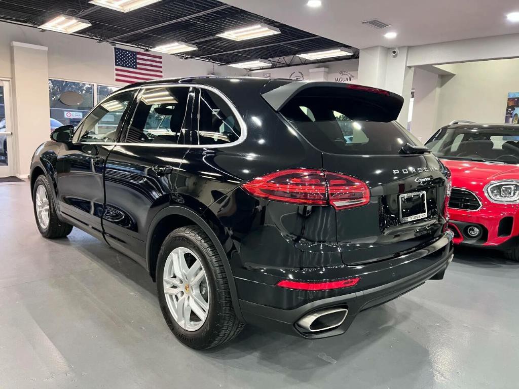 2016 Porsche Cayenne Image 5