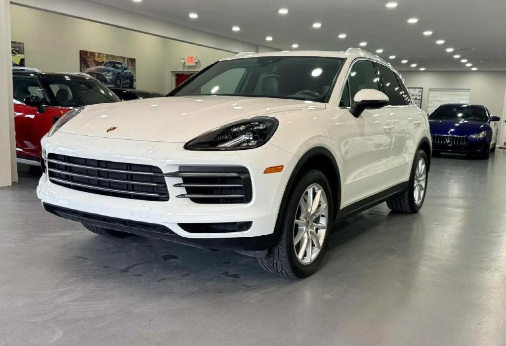 2019 Porsche Cayenne Image 3