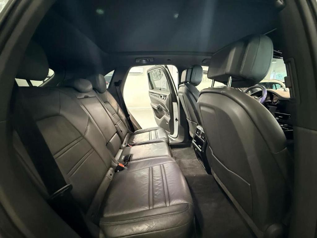 2019 Porsche Cayenne Image 14