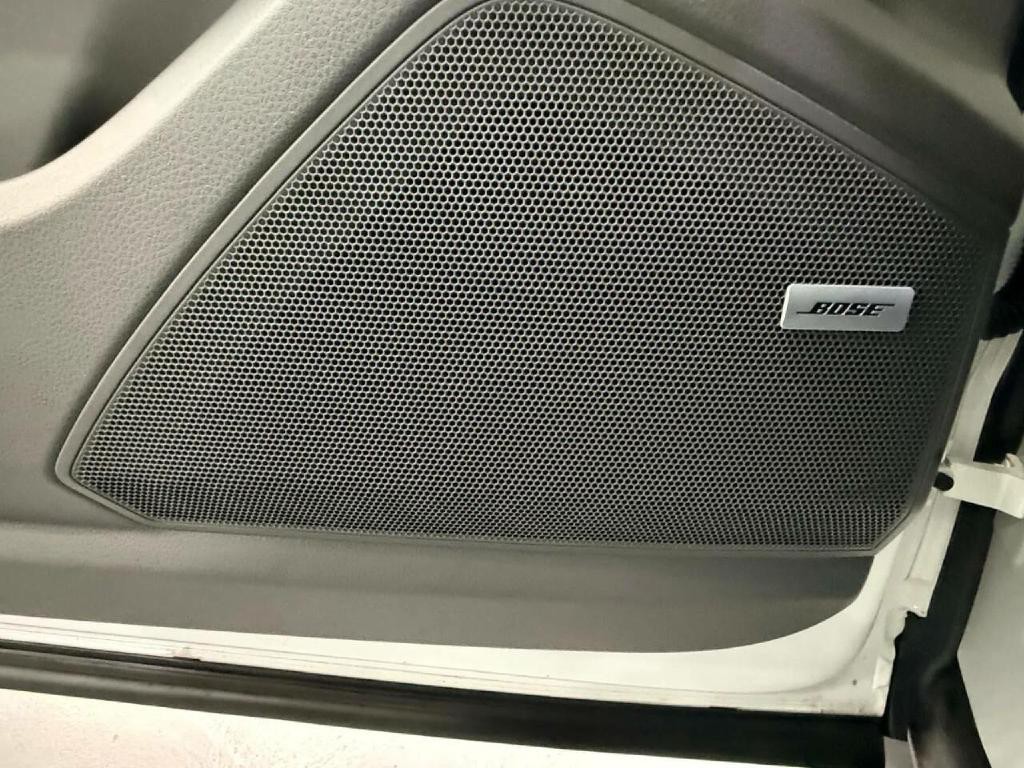 2019 Porsche Cayenne Image 35