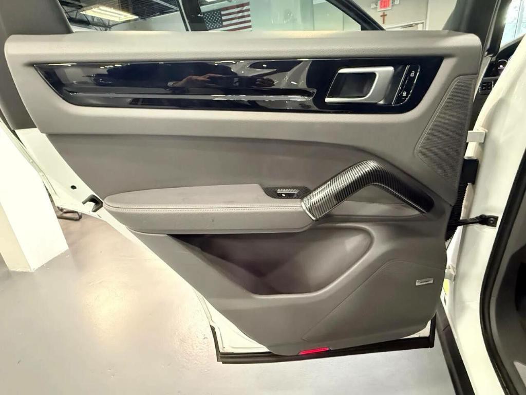 2019 Porsche Cayenne Image 39