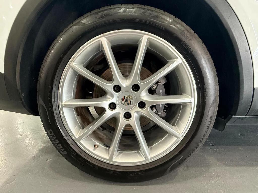 2019 Porsche Cayenne Image 47