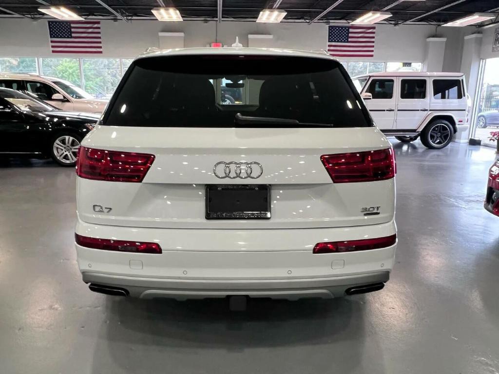 2017 Audi Q7 Image 6