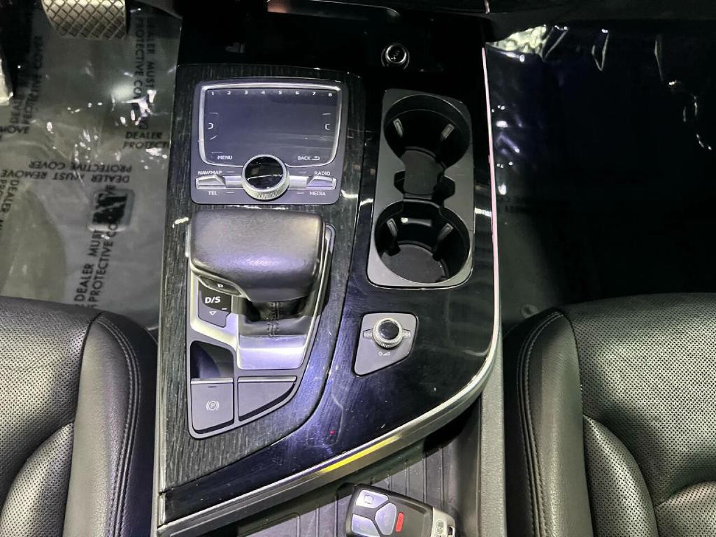 2017 Audi Q7 Image 17