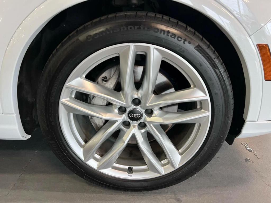 2017 Audi Q7 Image 38