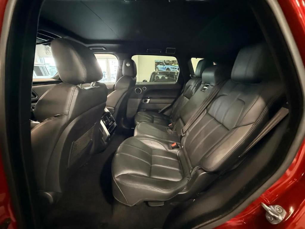 2016 Land Rover Range Rover Sport Image 11