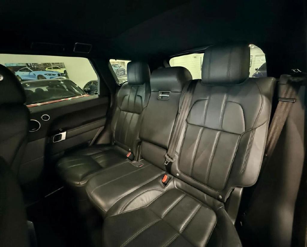 2016 Land Rover Range Rover Sport Image 12