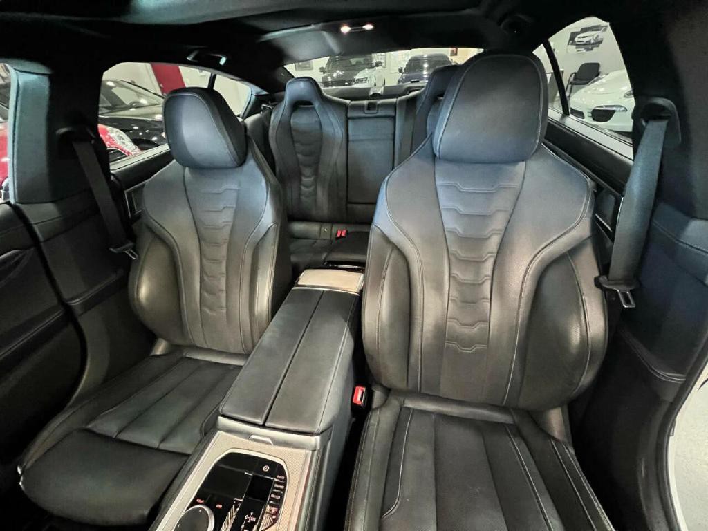 2020 BMW 8 Series Image 13