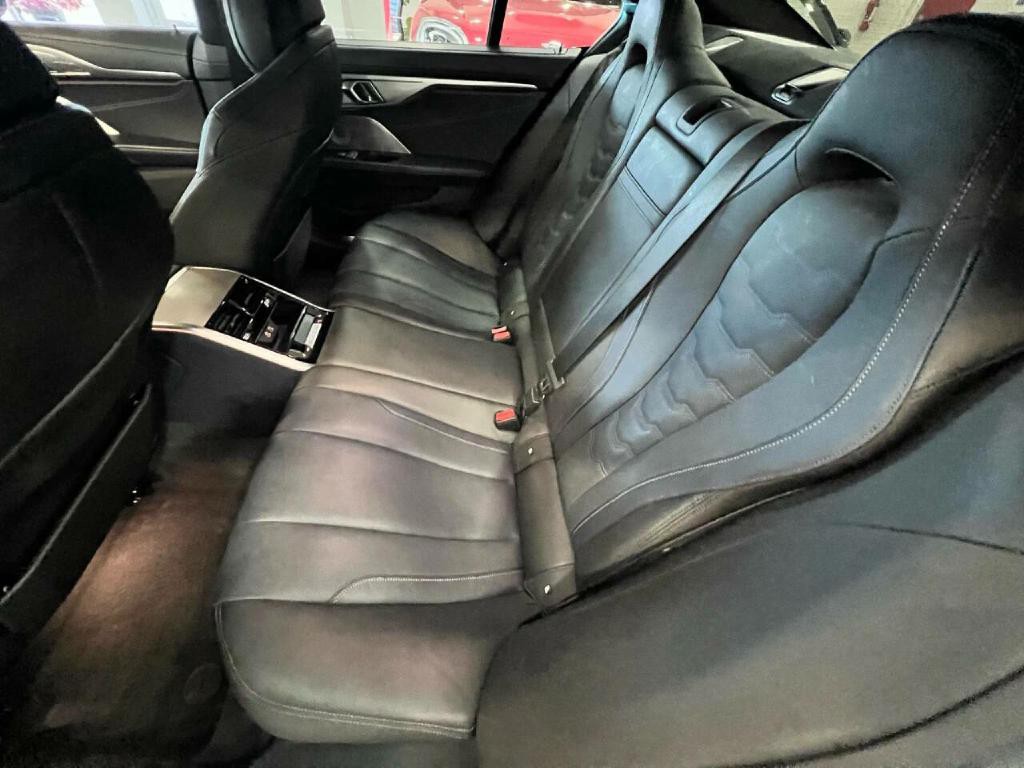 2020 BMW 8 Series Image 14