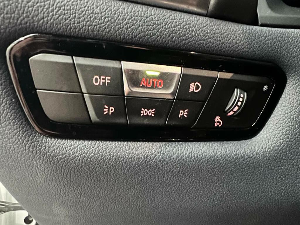 2020 BMW 8 Series Image 28