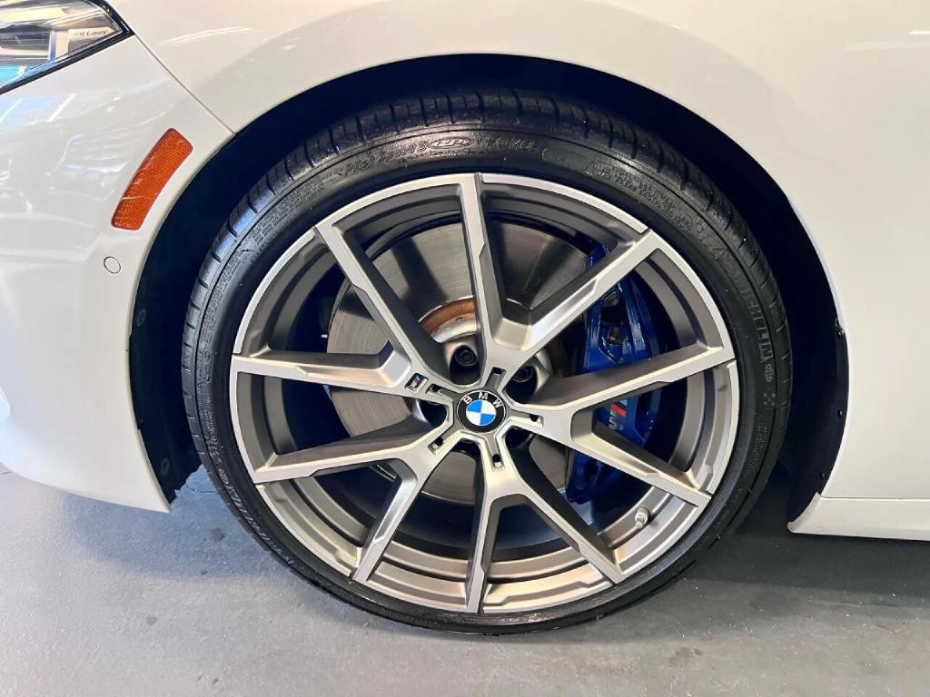 2020 BMW 8 Series Image 43