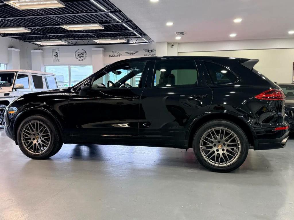 2017 Porsche Cayenne Image 4